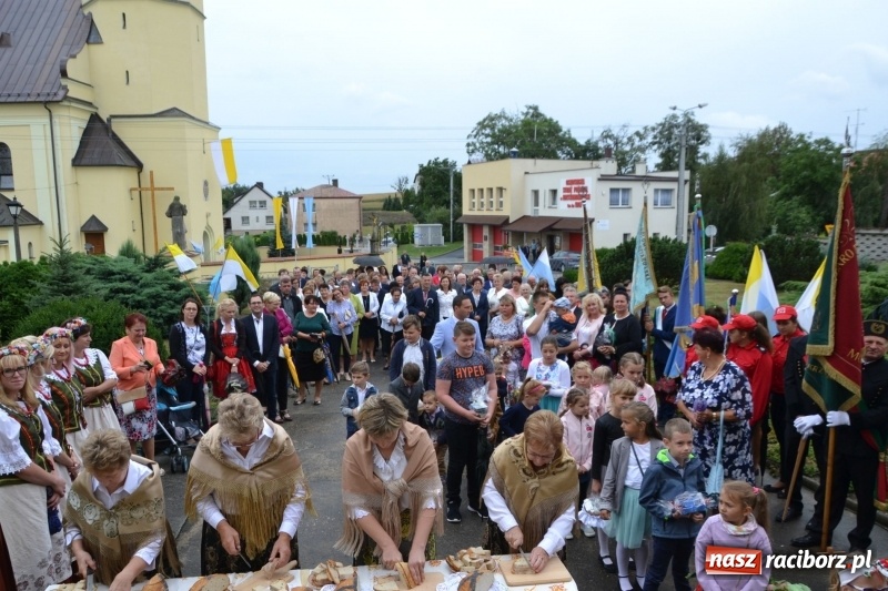 Zdjęcie w galerii na portalu naszraciborz.pl: Dożynki 2018. Tak się bawią Krzyżanowice wiadomości z regionu