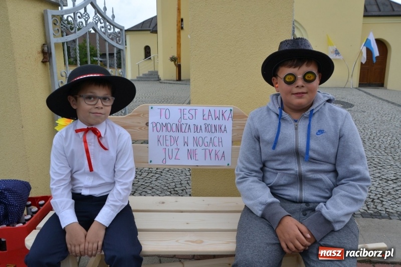 Zdjęcie w galerii na portalu naszraciborz.pl: Dożynki 2018. Tak się bawią Krzyżanowice wiadomości z regionu