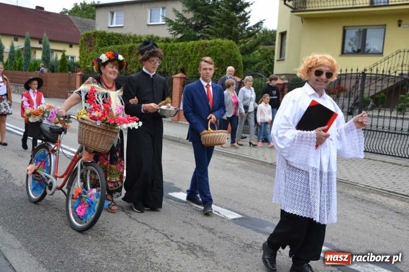 Zdjęcie w galerii na portalu naszraciborz.pl: Dożynki 2018. Tak się bawią Krzyżanowice wiadomości z regionu