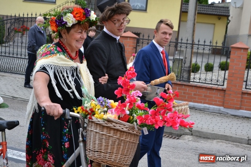 Zdjęcie w galerii na portalu naszraciborz.pl: Dożynki 2018. Tak się bawią Krzyżanowice wiadomości z regionu