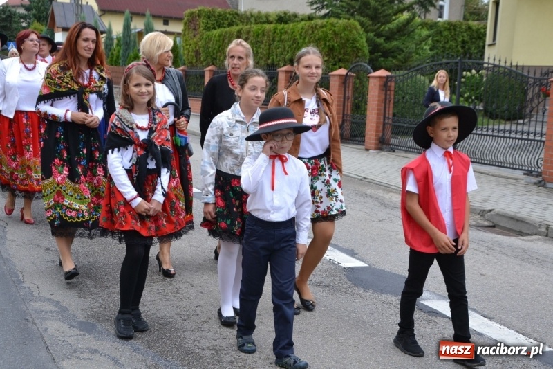 Zdjęcie w galerii na portalu naszraciborz.pl: Dożynki 2018. Tak się bawią Krzyżanowice wiadomości z regionu