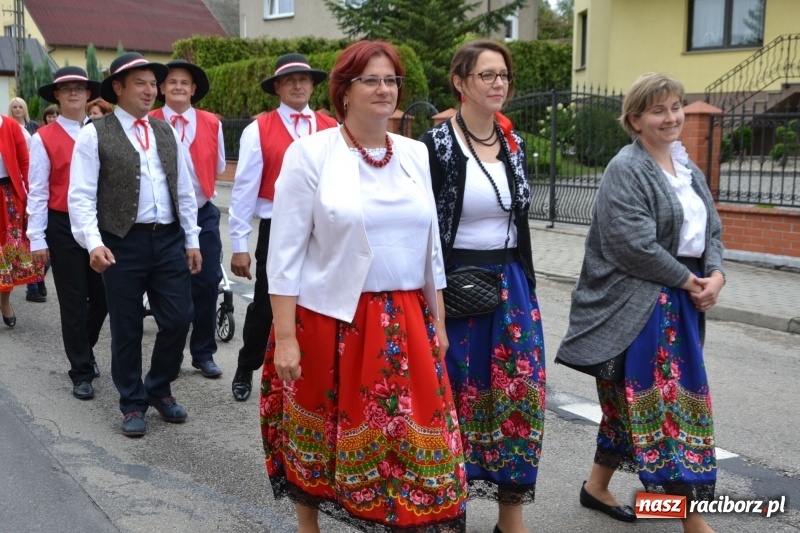 Zdjęcie w galerii na portalu naszraciborz.pl: Dożynki 2018. Tak się bawią Krzyżanowice wiadomości z regionu