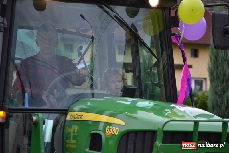 Zdjęcie w galerii na portalu naszraciborz.pl: Dożynki 2018. Tak się bawią Krzyżanowice wiadomości z regionu