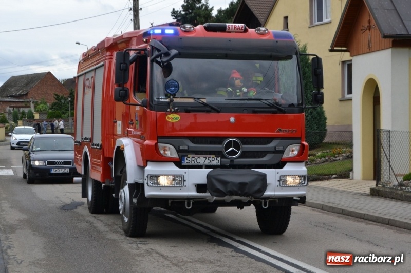 Zdjęcie w galerii na portalu naszraciborz.pl: Dożynki 2018. Tak się bawią Krzyżanowice wiadomości z regionu