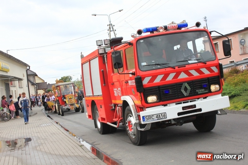 Zdjęcie w galerii na portalu naszraciborz.pl: Owsiszcze dziękują za plony wiadomości z regionu