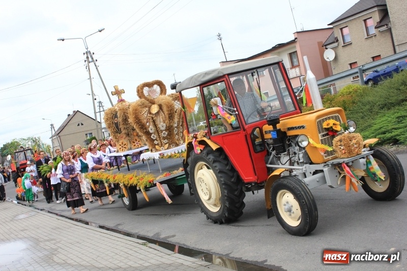Zdjęcie w galerii na portalu naszraciborz.pl: Owsiszcze dziękują za plony wiadomości z regionu