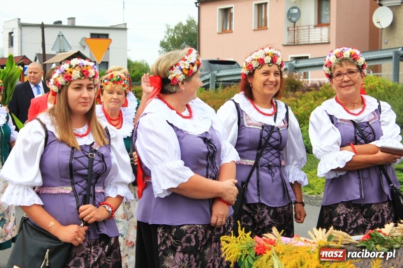 Zdjęcie w galerii na portalu naszraciborz.pl: Owsiszcze dziękują za plony wiadomości z regionu
