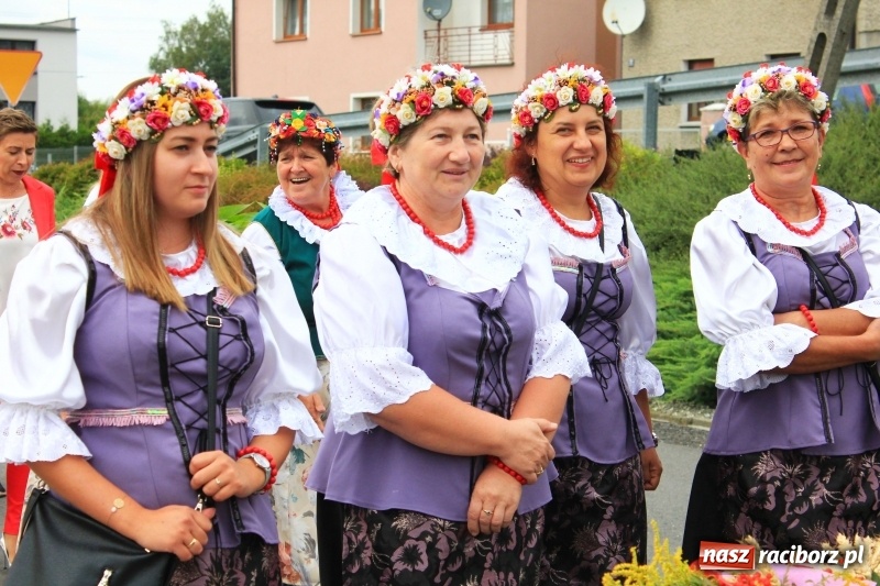 Zdjęcie w galerii na portalu naszraciborz.pl: Owsiszcze dziękują za plony wiadomości z regionu