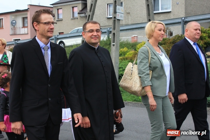 Zdjęcie w galerii na portalu naszraciborz.pl: Owsiszcze dziękują za plony wiadomości z regionu