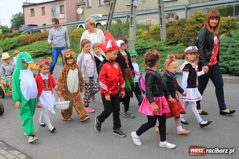 Zdjęcie w galerii na portalu naszraciborz.pl: Owsiszcze dziękują za plony wiadomości z regionu