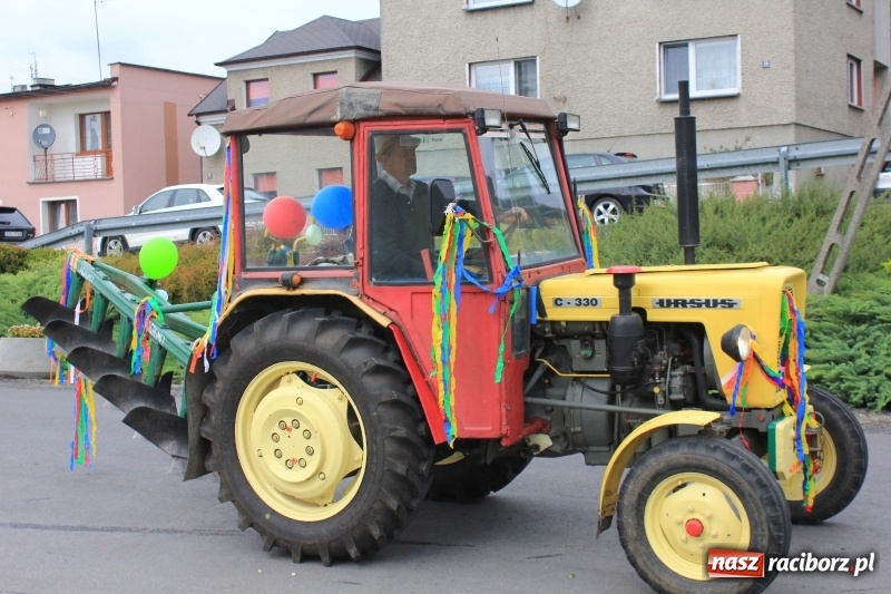 Zdjęcie w galerii na portalu naszraciborz.pl: Owsiszcze dziękują za plony wiadomości z regionu