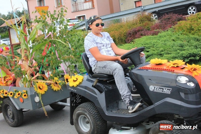 Zdjęcie w galerii na portalu naszraciborz.pl: Owsiszcze dziękują za plony wiadomości z regionu