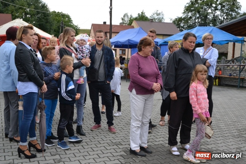 Zdjęcie w galerii na portalu naszraciborz.pl: Owsiszcze dziękują za plony wiadomości z regionu