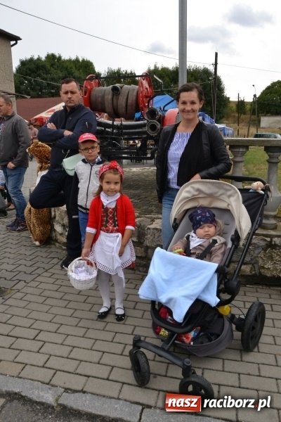 Zdjęcie w galerii na portalu naszraciborz.pl: Owsiszcze dziękują za plony wiadomości z regionu