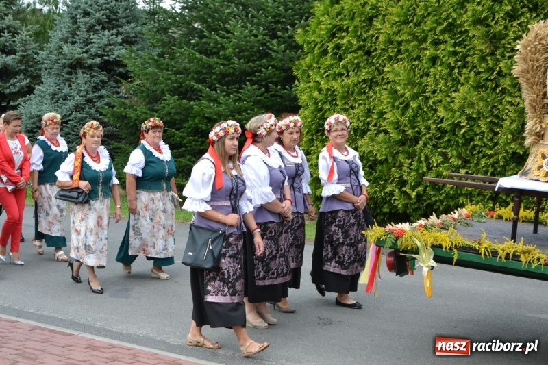 Zdjęcie w galerii na portalu naszraciborz.pl: Owsiszcze dziękują za plony wiadomości z regionu