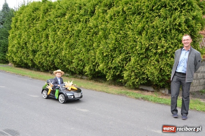 Zdjęcie w galerii na portalu naszraciborz.pl: Owsiszcze dziękują za plony wiadomości z regionu
