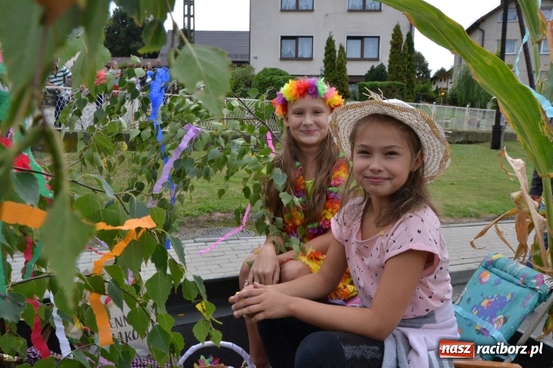 Zdjęcie w galerii na portalu naszraciborz.pl: Owsiszcze dziękują za plony wiadomości z regionu