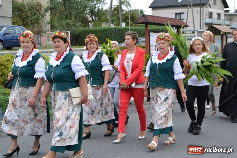 Zdjęcie w galerii na portalu naszraciborz.pl: Owsiszcze dziękują za plony wiadomości z regionu