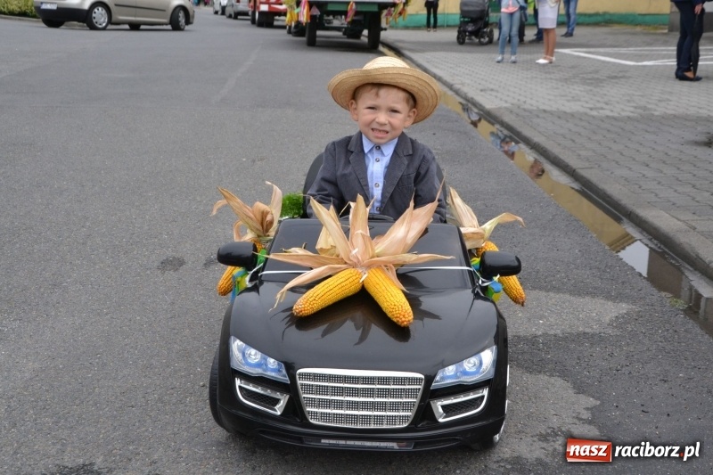 Zdjęcie w galerii na portalu naszraciborz.pl: Owsiszcze dziękują za plony wiadomości z regionu