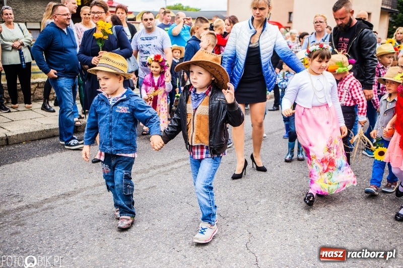 Zdjęcie w galerii na portalu naszraciborz.pl: Powiatowe Dożynki KRZANOWICE 2018  wiadomości z regionu