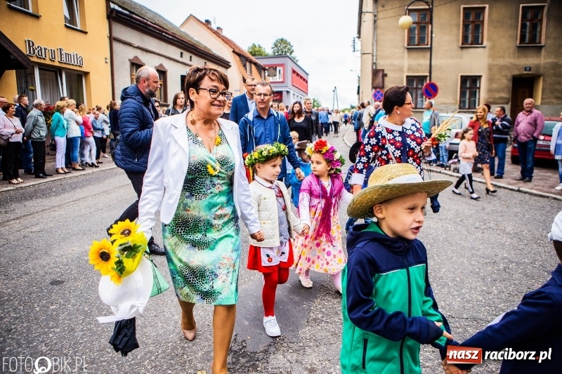 Zdjęcie w galerii na portalu naszraciborz.pl: Powiatowe Dożynki KRZANOWICE 2018  wiadomości z regionu