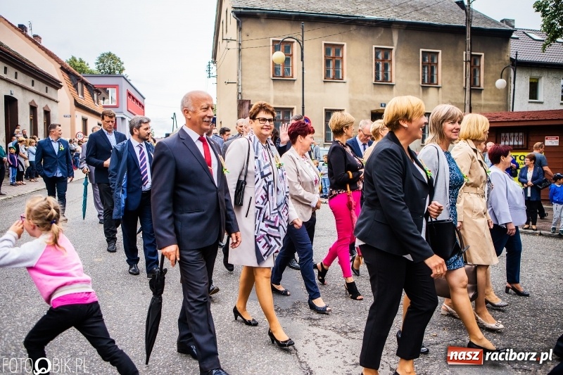 Zdjęcie w galerii na portalu naszraciborz.pl: Powiatowe Dożynki KRZANOWICE 2018  wiadomości z regionu