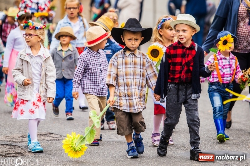 Zdjęcie w galerii na portalu naszraciborz.pl: Powiatowe Dożynki KRZANOWICE 2018  wiadomości z regionu