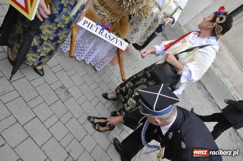 Zdjęcie w galerii na portalu naszraciborz.pl: Powiatowe Dożynki KRZANOWICE 2018  wiadomości z regionu