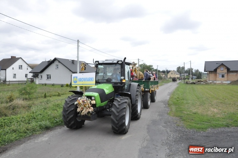Zdjęcie w galerii na portalu naszraciborz.pl: Dożynki w Krowiarkach. Dziękczynnie i rekreacyjnie wiadomości z regionu