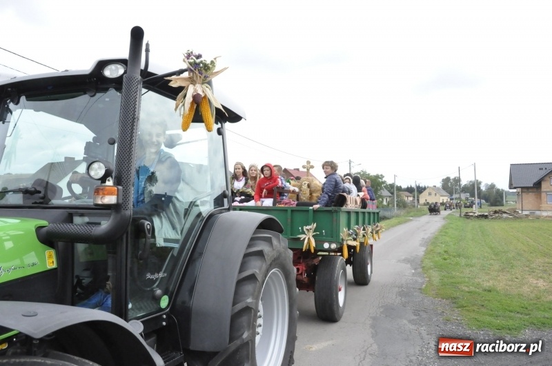 Zdjęcie w galerii na portalu naszraciborz.pl: Dożynki w Krowiarkach. Dziękczynnie i rekreacyjnie wiadomości z regionu