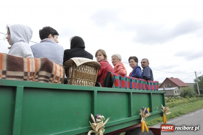 Zdjęcie w galerii na portalu naszraciborz.pl: Dożynki w Krowiarkach. Dziękczynnie i rekreacyjnie wiadomości z regionu