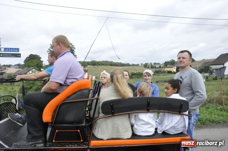 Zdjęcie w galerii na portalu naszraciborz.pl: Dożynki w Krowiarkach. Dziękczynnie i rekreacyjnie wiadomości z regionu