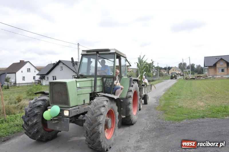 Zdjęcie w galerii na portalu naszraciborz.pl: Dożynki w Krowiarkach. Dziękczynnie i rekreacyjnie wiadomości z regionu