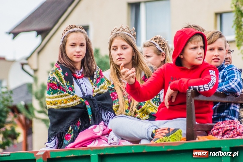 Zdjęcie w galerii na portalu naszraciborz.pl: Dożynki w Krowiarkach. Dziękczynnie i rekreacyjnie wiadomości z regionu