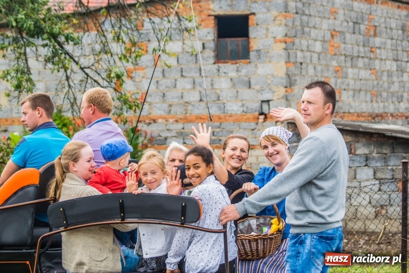 Zdjęcie w galerii na portalu naszraciborz.pl: Dożynki w Krowiarkach. Dziękczynnie i rekreacyjnie wiadomości z regionu