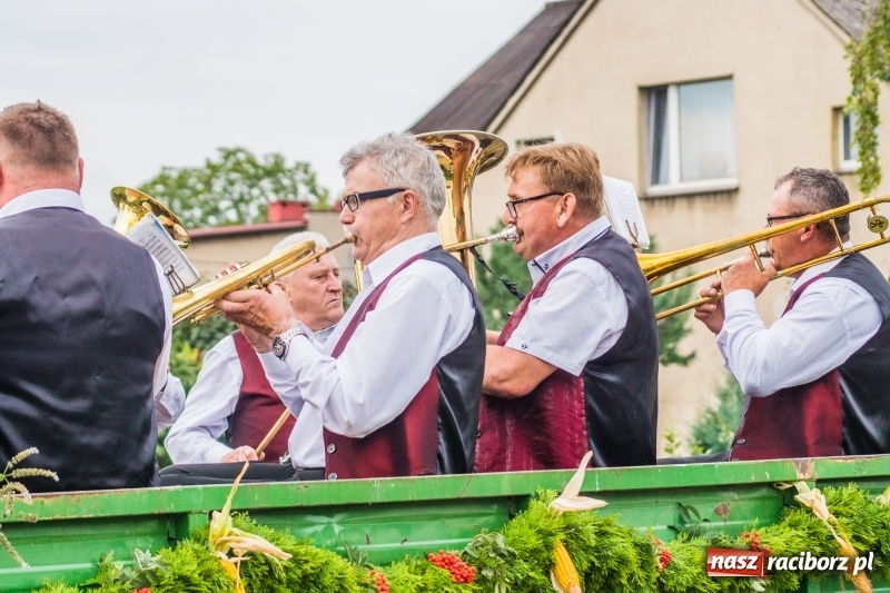 Zdjęcie w galerii na portalu naszraciborz.pl: Dożynki w Krowiarkach. Dziękczynnie i rekreacyjnie wiadomości z regionu