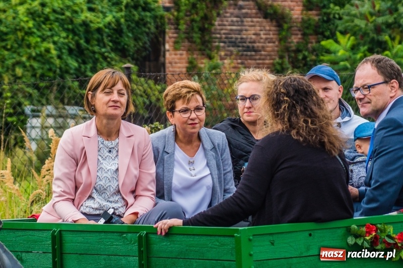 Zdjęcie w galerii na portalu naszraciborz.pl: Dożynki w Krowiarkach. Dziękczynnie i rekreacyjnie wiadomości z regionu
