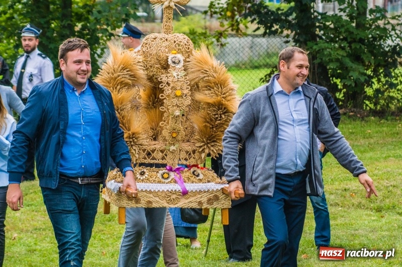 Zdjęcie w galerii na portalu naszraciborz.pl: Dożynki w Krowiarkach. Dziękczynnie i rekreacyjnie wiadomości z regionu