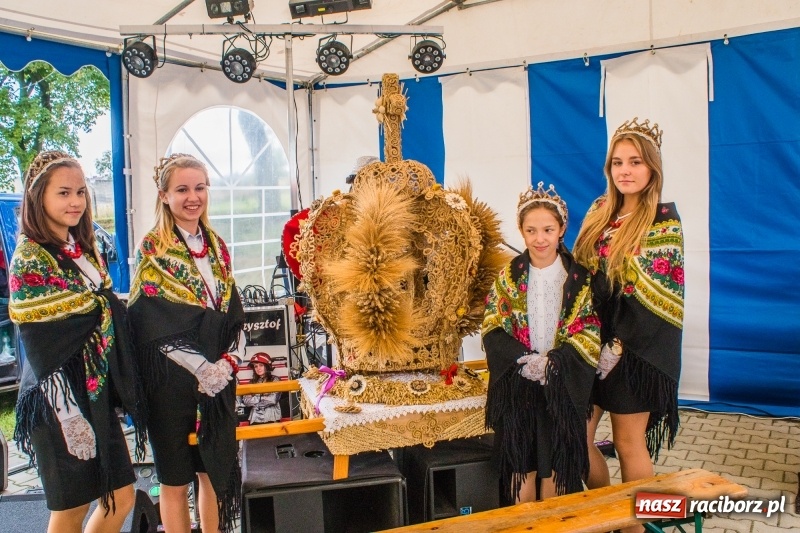 Zdjęcie w galerii na portalu naszraciborz.pl: Dożynki w Krowiarkach. Dziękczynnie i rekreacyjnie wiadomości z regionu