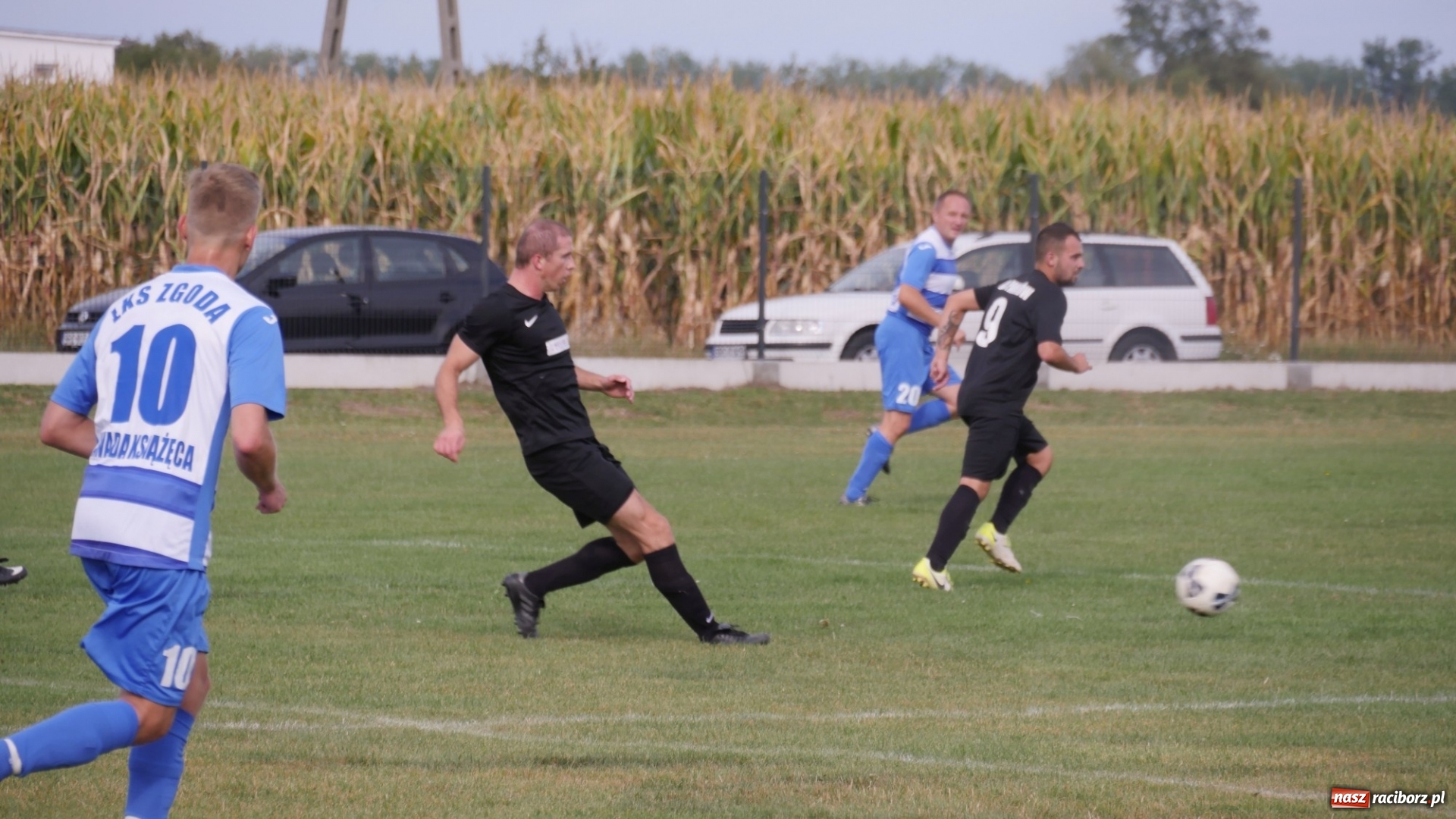Zdjęcie w galerii na portalu naszraciborz.pl: Zawada Książęca pokonała Pawłów. Pierwsze punkty Zgody wiadomości z regionu