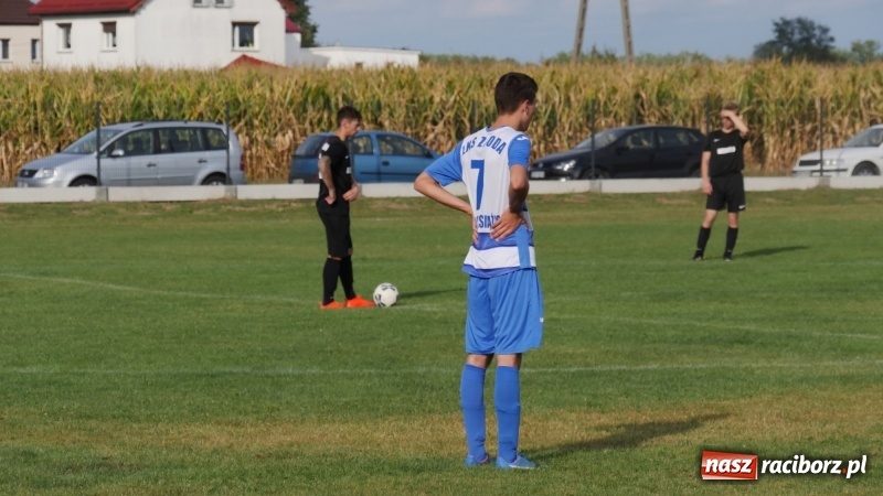 Zdjęcie w galerii na portalu naszraciborz.pl: Zawada Książęca pokonała Pawłów. Pierwsze punkty Zgody wiadomości z regionu