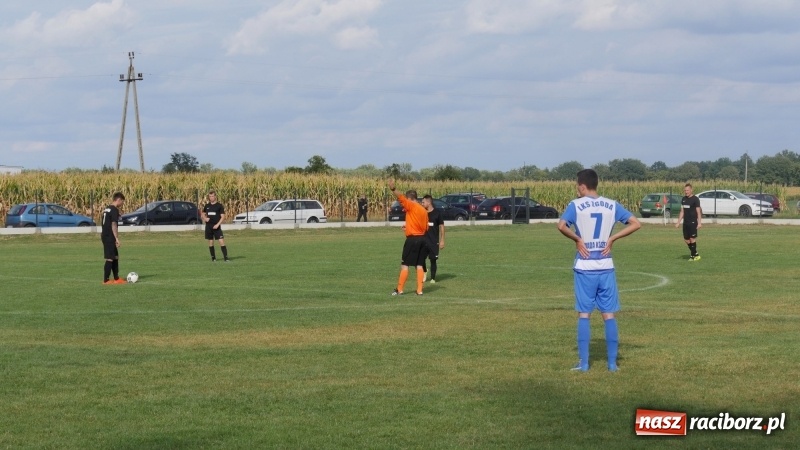 Zdjęcie w galerii na portalu naszraciborz.pl: Zawada Książęca pokonała Pawłów. Pierwsze punkty Zgody wiadomości z regionu