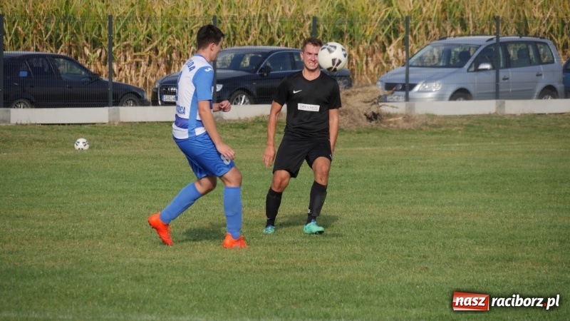 Zdjęcie w galerii na portalu naszraciborz.pl: Zawada Książęca pokonała Pawłów. Pierwsze punkty Zgody wiadomości z regionu