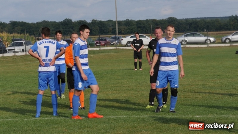 Zdjęcie w galerii na portalu naszraciborz.pl: Zawada Książęca pokonała Pawłów. Pierwsze punkty Zgody wiadomości z regionu