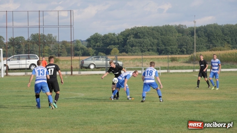 Zdjęcie w galerii na portalu naszraciborz.pl: Zawada Książęca pokonała Pawłów. Pierwsze punkty Zgody wiadomości z regionu