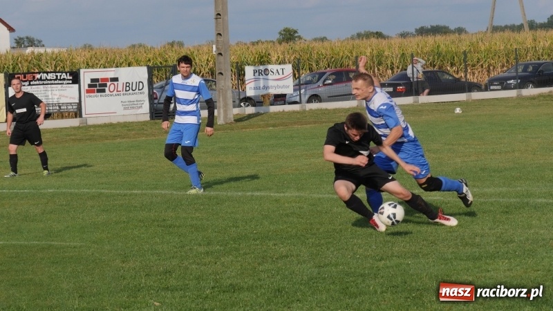 Zdjęcie w galerii na portalu naszraciborz.pl: Zawada Książęca pokonała Pawłów. Pierwsze punkty Zgody wiadomości z regionu