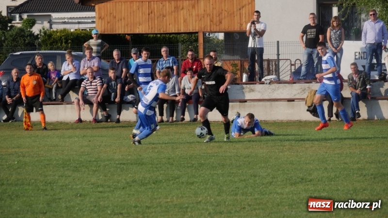 Zdjęcie w galerii na portalu naszraciborz.pl: Zawada Książęca pokonała Pawłów. Pierwsze punkty Zgody wiadomości z regionu