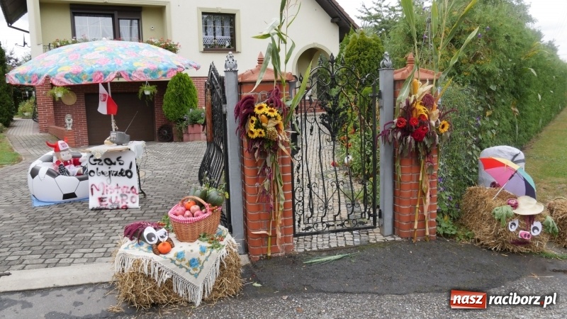 Zdjęcie w galerii na portalu naszraciborz.pl: Najpiękniejsze zagrody dożynkowe w Krzanowicach  wiadomości z regionu