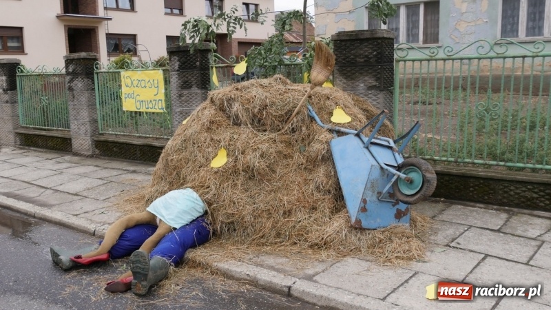 Zdjęcie w galerii na portalu naszraciborz.pl: Najpiękniejsze zagrody dożynkowe w Krzanowicach  wiadomości z regionu