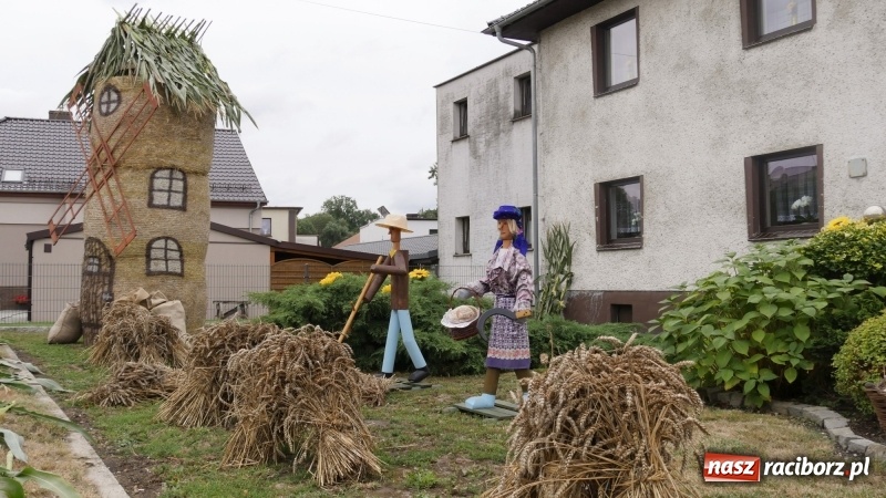 Zdjęcie w galerii na portalu naszraciborz.pl: Najpiękniejsze zagrody dożynkowe w Krzanowicach  wiadomości z regionu